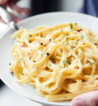Healthy Alfredo Sauce Show Me the Yummy 7@2x