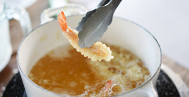 frying shrimp tempura