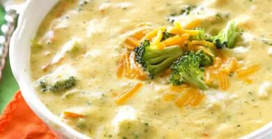 Panera's Broccoli Cheddar Soup {+VIDEO} 192 panera broccoli soup 4