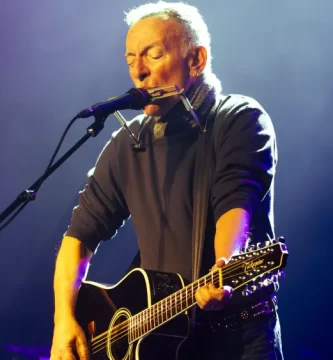 Bruce Springsteen says Trump 'can't handle the truth' in Minneapolis
