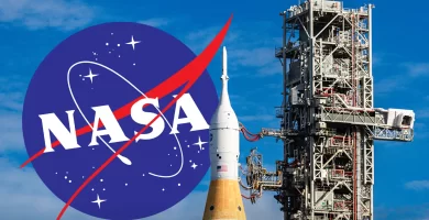 NASA launches Artemis II crew for test flight around the Moon, live stream
