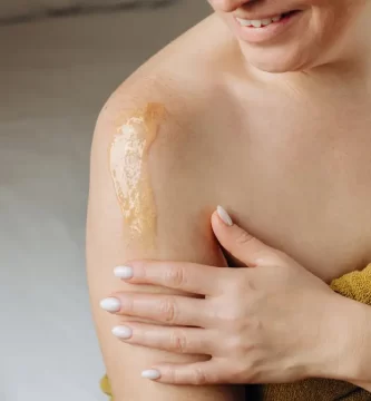 From Eczema to Psoriasis: What's Actually Inflicting Your Itchy Pores and skin – and How you can Repair It 2 From Eczema to Psoriasis: What's Really Causing Your Itchy Skin – and How to Fix It