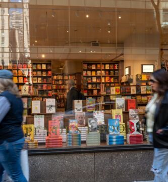 Paramount launches e book printing in IP Play 1 Paramount launches book printing in IP Play
