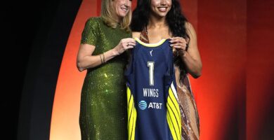 Azzi Fudd selected No. 1 by Dallas Wings in 2026 WNBA Draft