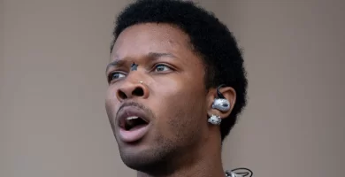 D4vd lawyers criticize Los Angeles authorities for arresting singer without charges