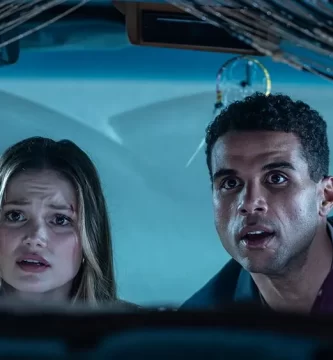 Olivia Holt as Ally and Mason Gooding as Jay in Screen Gems and Spyglass Media Group's Heart Eyes.