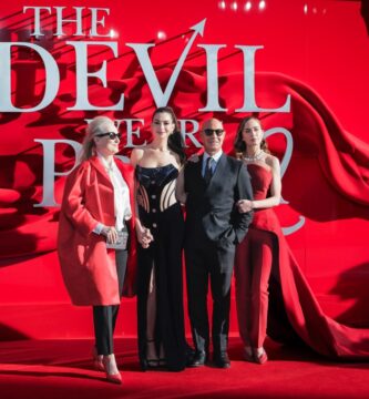 Who was the most effective dressed girl on the 'The Satan Wears Prada 2' premiere in London? 2 Who was the best dressed woman at the 'The Devil Wears Prada 2' premiere in London?