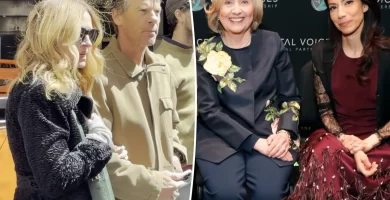 Huma Abedin and Hillary Clinton Reunite, Julia Roberts' Night on Broadway, and Other Sightings