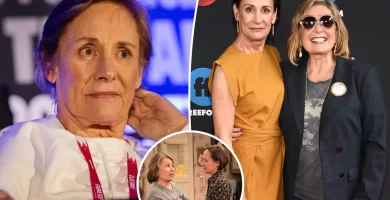 Laurie Metcalf reveals final time she spoke to Roseanne Barr after ABC firing 14 Laurie Metcalf reveals last time she spoke to Roseanne Barr after ABC firing
