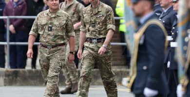 Prince William made a shock go to to an RAF base in Wales right now. 4 Prince William made a surprise visit to an RAF base in Wales today.