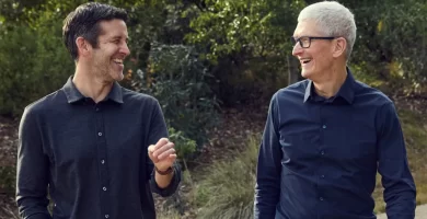 New Apple CEO John Ternus makes an appearance on Wall Street