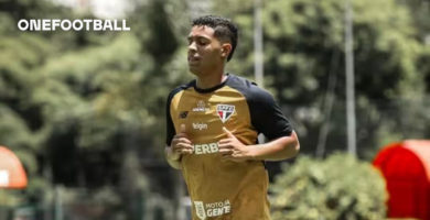 Cleared to play, Ryan Francisco to regain health with the under-20s 16 2Fv22Fphotobooth2Fcms2Fes2F426772873Fdate2026 04 08