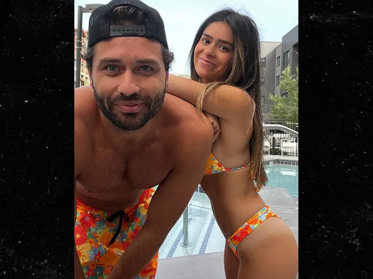 Taylor Frankie Paul and Dakota Mortensen Happier Times