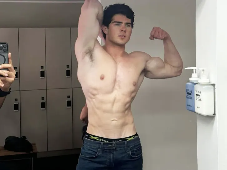 Clavicular hot strokes