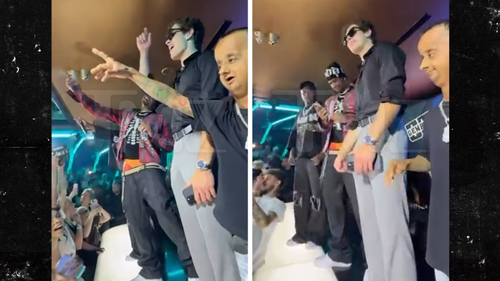 041626 clavicular blue-faced kal