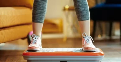 Do vibrating platforms work for training? Benefits for muscles, bones and contraindications