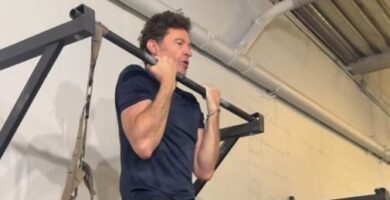 Hugh Jackman's brutal ladder pull challenge at 57 and how to do them correctly to train core and grip strength: 'Much harder'
