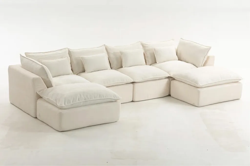 Cloud 3 modular sofa in off-white fabric.