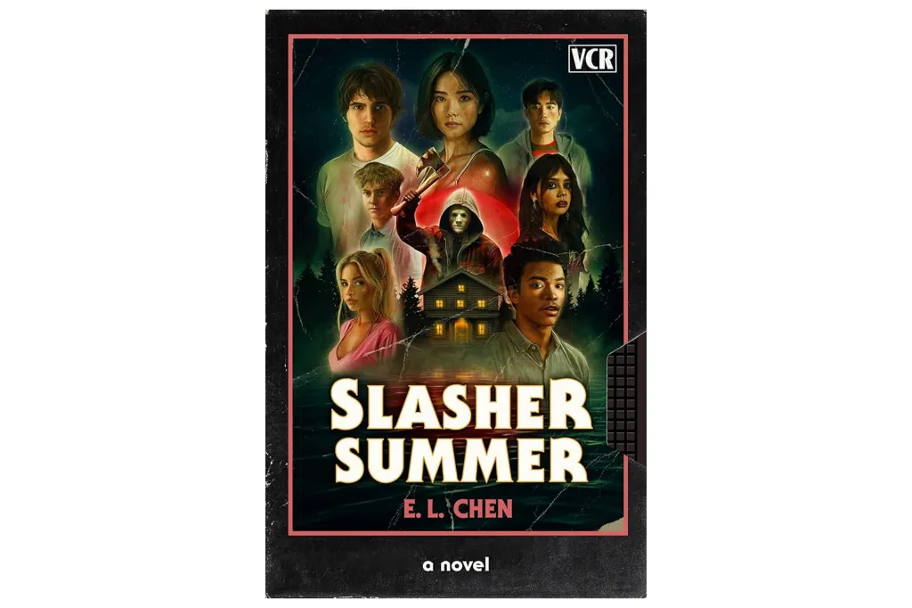 Illustration of a book cover for "Slasher summer" by EL Chen, depicting a group of frightened teenagers, a cabin and a masked figure holding an axe.