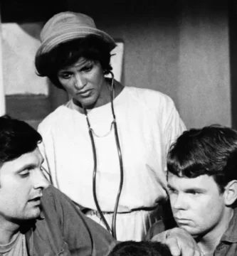 Gwen Farrell Adair dies: 'M*A*S*H' actress was 94