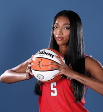 The Enterprise of Being Angel Reese: How She Constructed One of many Most Highly effective Portfolios in Girls's Sports activities - Essence 1 The Business of Being Angel Reese: How She Built One of the Most Powerful Portfolios in Women's Sports