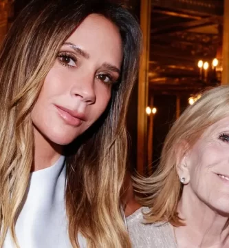 Victoria Beckham's mom ditches vogue label VB for glowing Part Eight costume 2 Victoria Beckham's mother ditches fashion label VB for sparkling Phase Eight dress