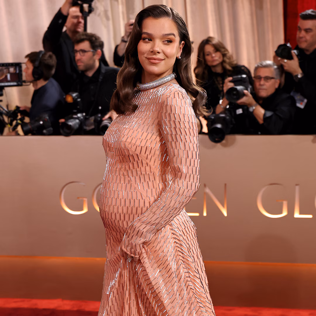Hailee Steinfeld, Josh Allen's love story 11 Hailee Steinfeld, Josh Allen's love story