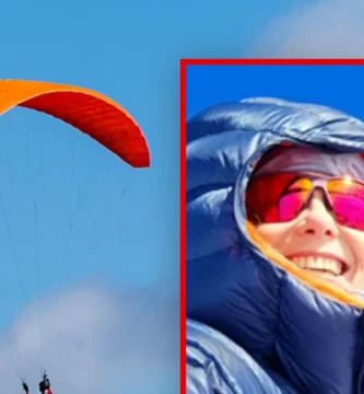 Paraglider lands miraculously unhurt after being crushed by airplane, video 3 Paraglider lands miraculously unharmed after being crushed by plane, video