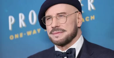 John Travolta supported by famous family members in rare TV appearance – but someone is missing