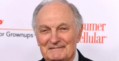 M*A*S*H Star Alan Alda Shares the Honest Reality of Living With Parkinson's at 90: 'It's a Game'