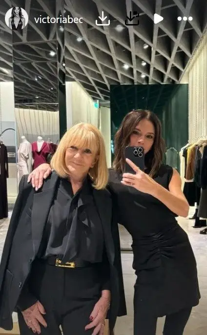 Victoria Beckham's mom ditches vogue label VB for glowing Part Eight costume 1 Victoria Beckham and her mother Jackie Adams Instagram