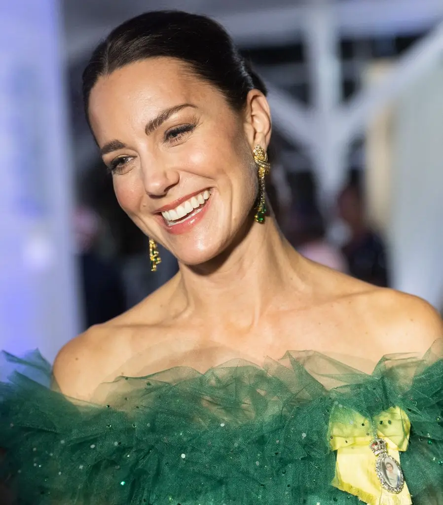 Catherine, Duchess of Cambridge in green tulle strapless dress