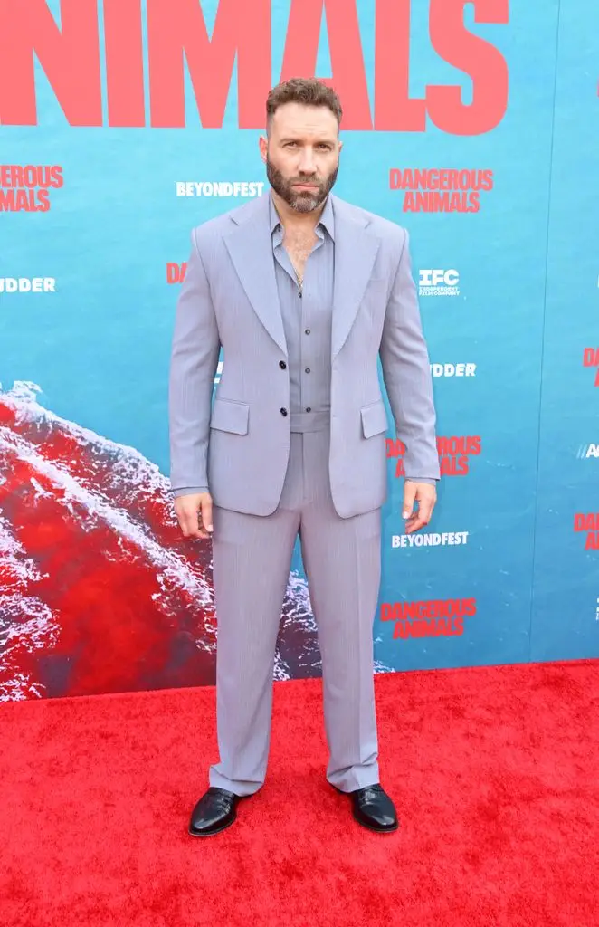 Jai Courtney attends the Los Angeles premiere "Dangerous animals" at the Egyptian Theater Hollywood on May 27, 2025 in Los Angeles, California