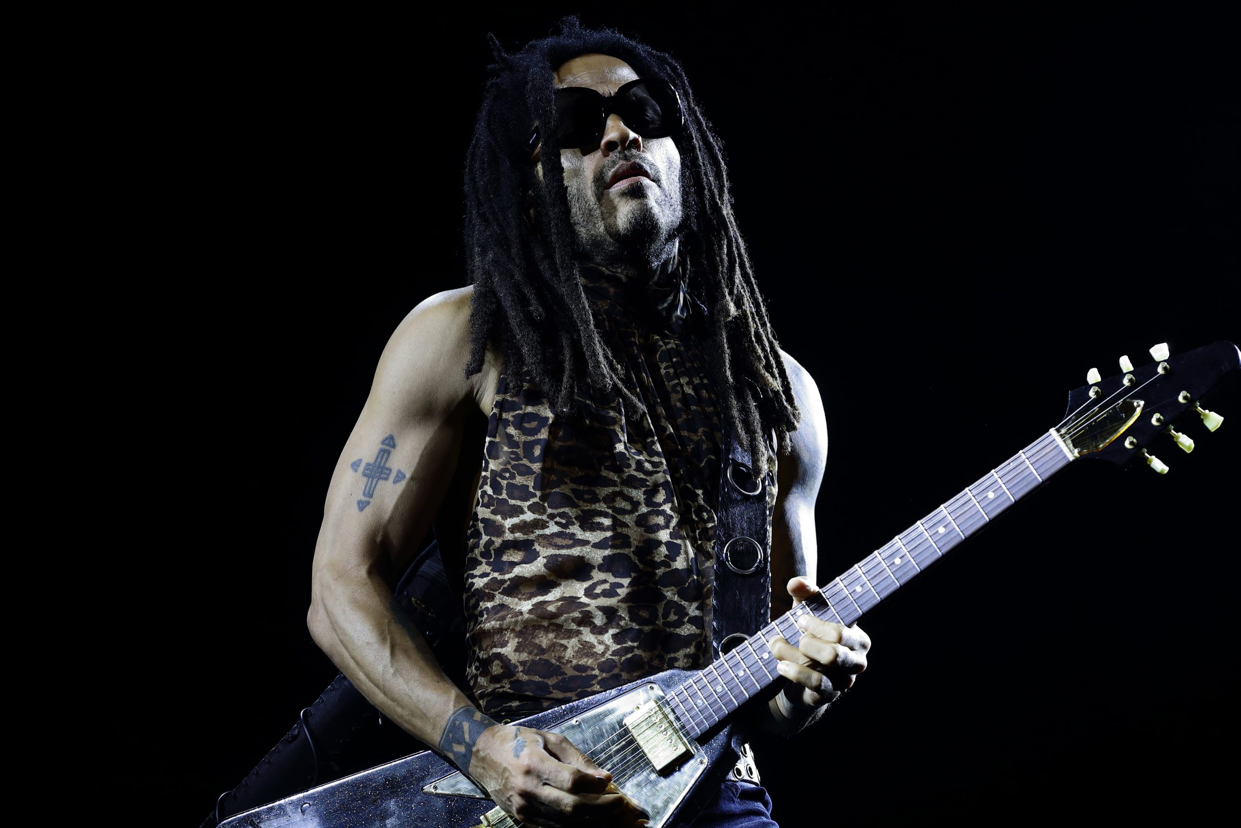 14 Times Lenny Kravitz Inspired Us With His Rockstar Style