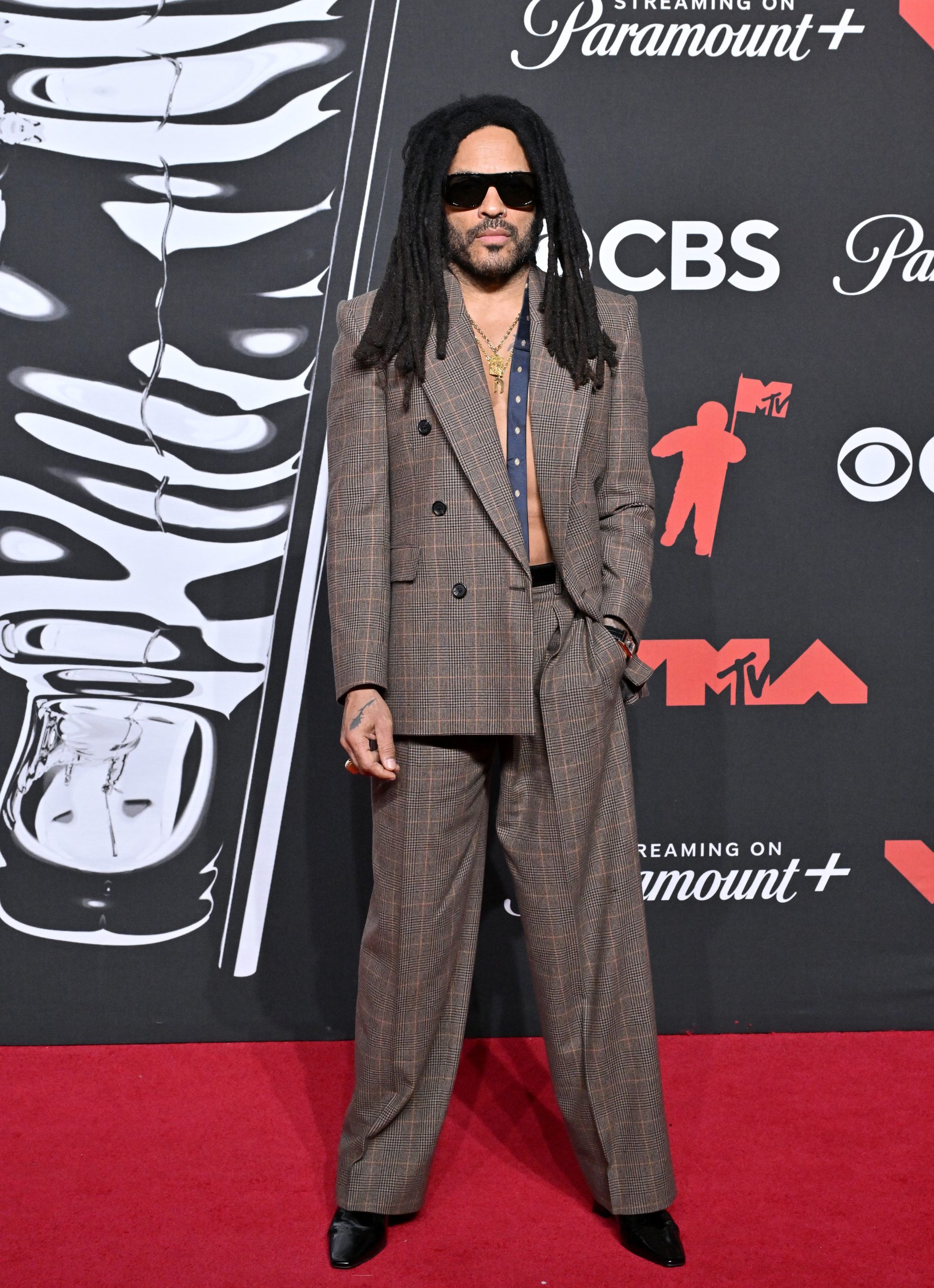 14 Times Lenny Kravitz Inspired Us With His Rockstar Style