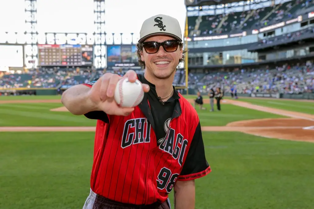 Off Campus' Belmont Cameli's Personal Life and Romance With a TV Author Who Labored on One other Hit Drama 2 Belmont Cameli threw out the first pitch in a game between the Chicago Cubs and the Chicago White Sox