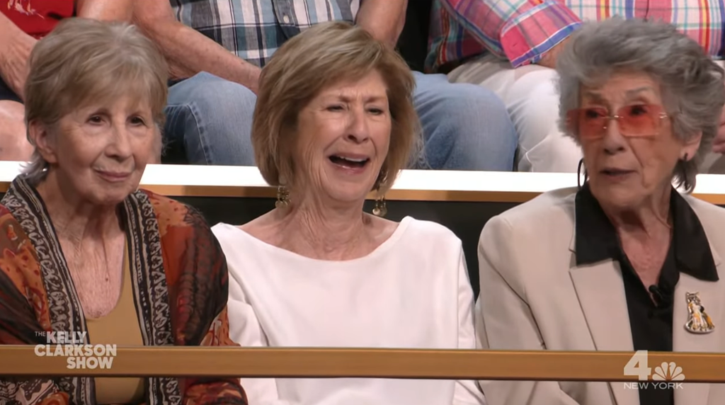 John Travolta supported by well-known relations in uncommon TV look – however somebody is lacking 1 John Travolta's sisters, Annie, Margaret and Ellen, on the Kelly Clarkson Show on May 26, 2026.