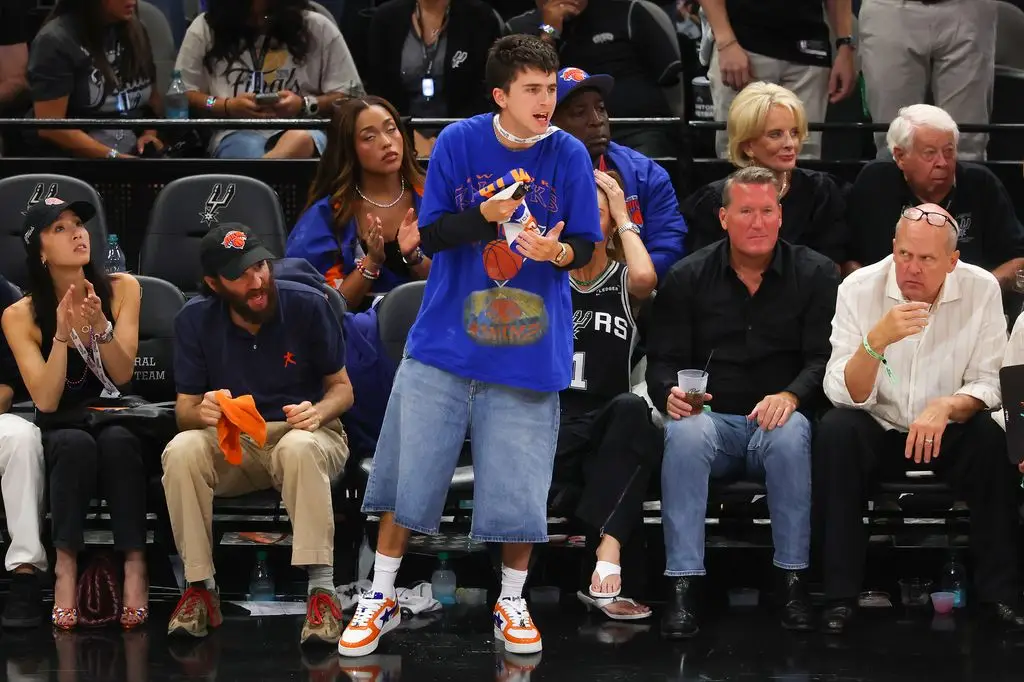 Timothée Chalamet leads the Knicks faithful