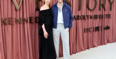 Links “Sarah Pidgeon and Paul Anthony Kelly are really in the Emmy campaign”