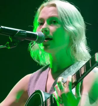 Phoebe Bridgers dazzles Madison Square Garden with phone-free show