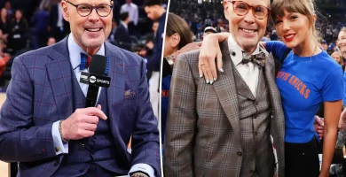 Taylor Swift and NBA broadcaster Ernie Johnson pose for Knicks on-court photo