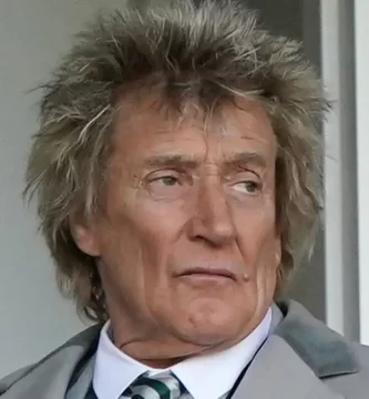 Rod Stewart sparks debate after attending World Cup match hours after canceling concert