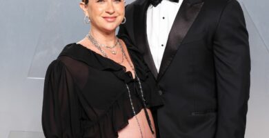 "Jennifer Meyer welcomed her third child at the age of 49" links