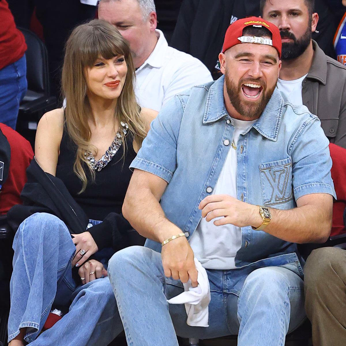 Taylor Swift Attends Travis Kelce's Tight End College Party
