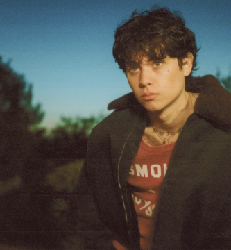 Landon Barker signs with Big Loud Rock and prepares a new single