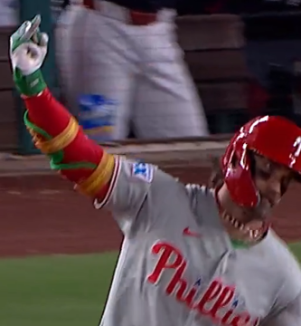 Bryce Harper swears he didn't scare the fans at DC, it was my ring finger!