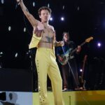 "Harry Styles collapsed on stage at Wembley during heatwave" links