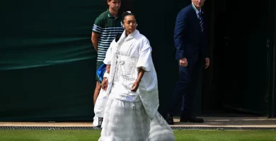 Naomi Osaka wore an all-white kimono at Wimbledon 4 Naomi Osaka wore an all-white kimono at Wimbledon