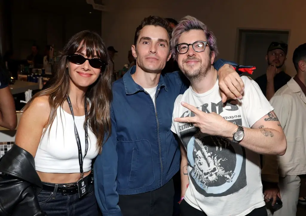 dave franco alison brie fifa world cup