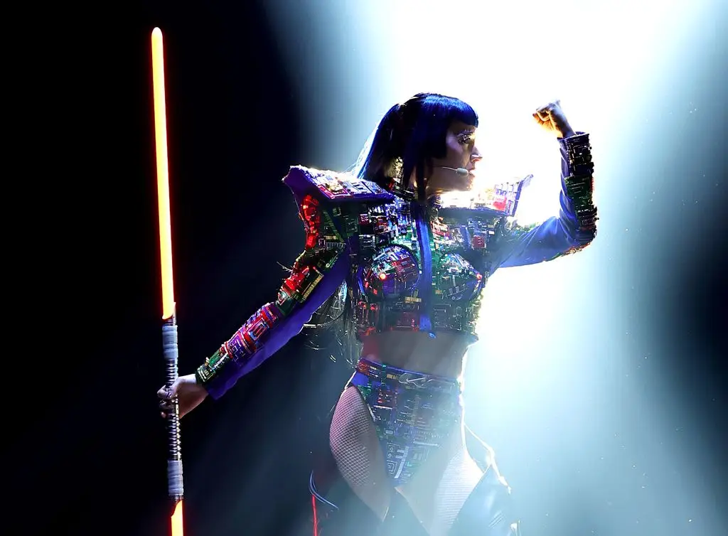 Katy performs on stage during the Katy Perry The Lifetimes Tour 2025